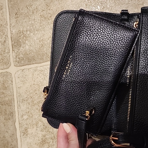 Tory Burch Thea Pebbled Leather Crossbody/Wallet Clutch Purse (like new) - Picture 10 of 15